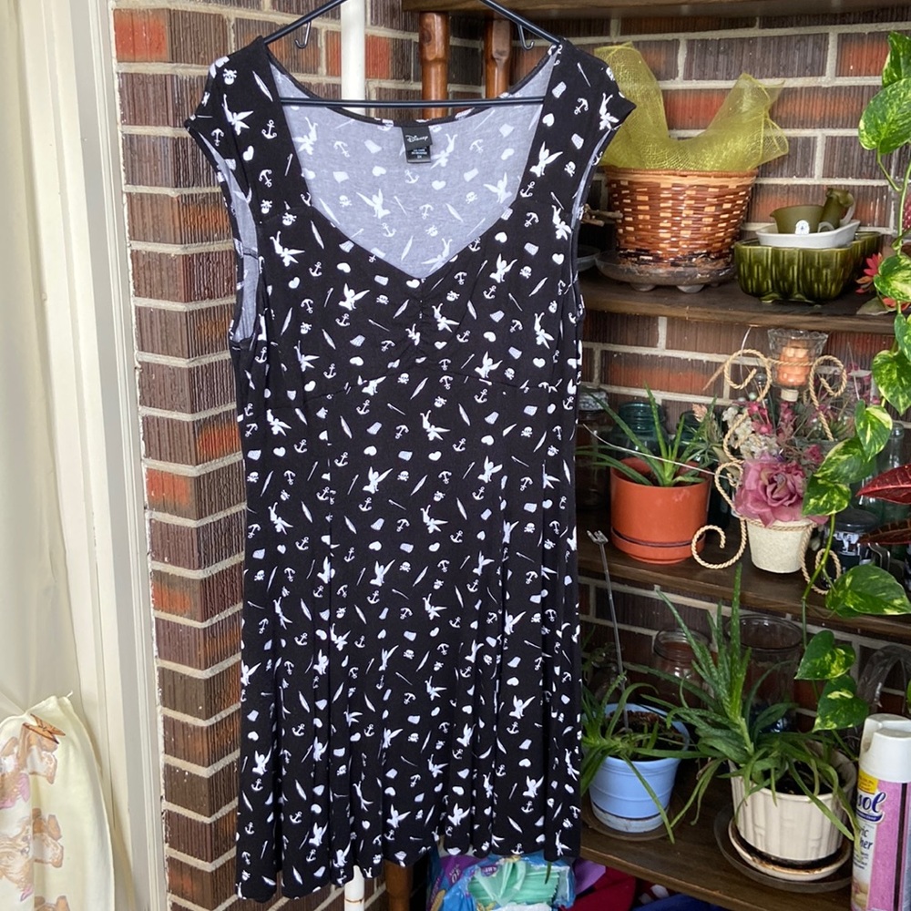 🎊Disney Black and White Tinkerbell Dress